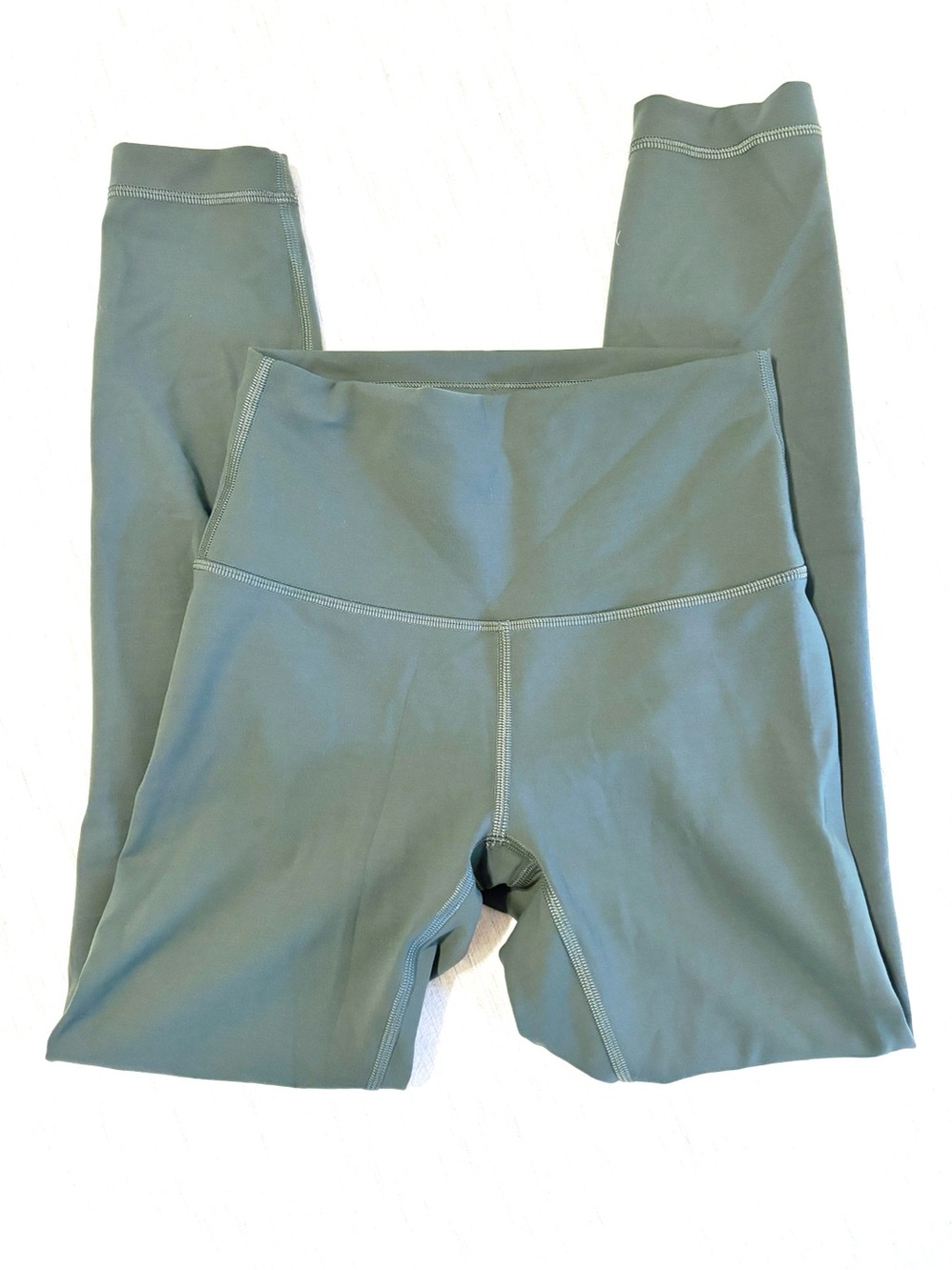 Lululemon Wunder Train High-Rise Tight
